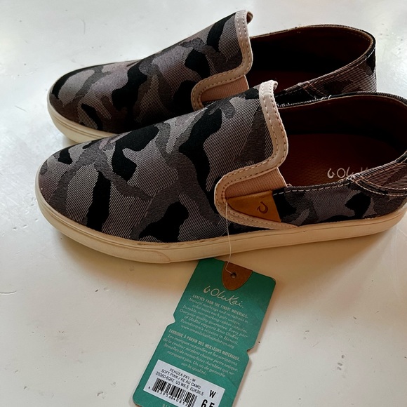 Olukai Pehuea Pa'i Womens Soft Pink/Ke Au Camo Slip-on Shoe Loafer US 6.5 NWT - Picture 2 of 6
